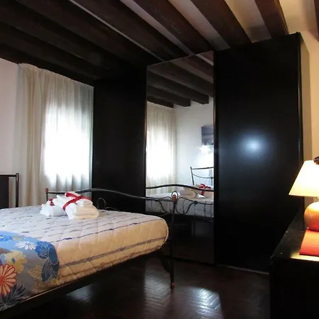 Apartment San Marco House