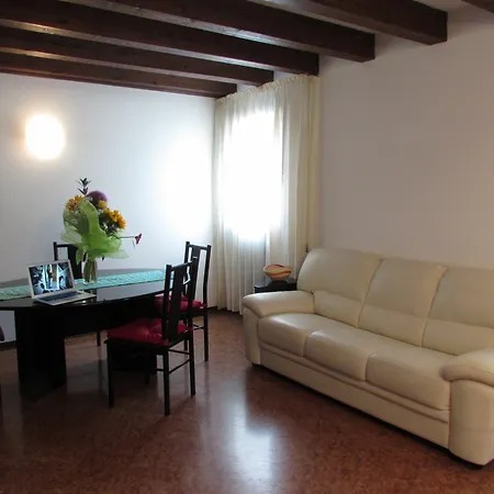 アパート San Marco House *